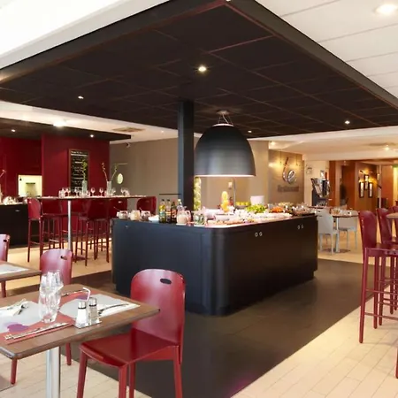 Hotell Campanile Bourg-en-bresse ~ 3*