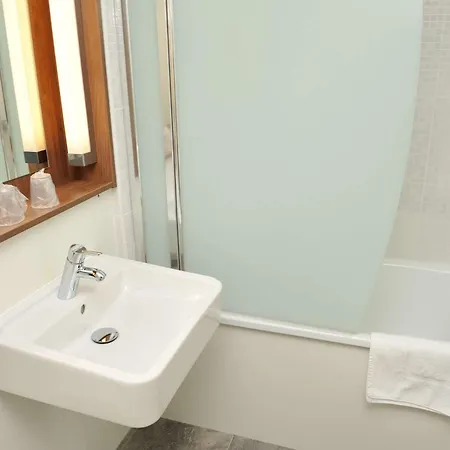 Hotel Campanile Bourg-en-bresse ~ Viriat